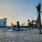 Apartment Sea View Great Location Bars &