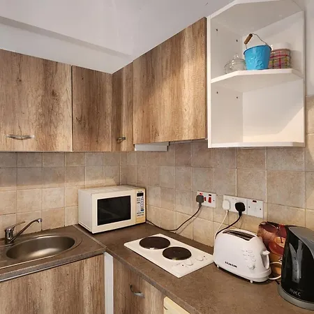 Captivating In In Great Location Appartamento Ayia Napa