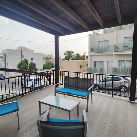 Captivating In In Great Location Appartamento Ayia Napa