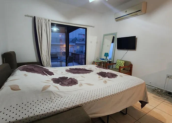 Sea View Great Location Bars & Appartement